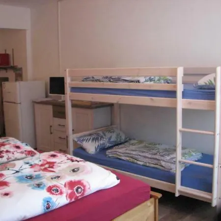 Homestay Gastehaus Antonio Dallau